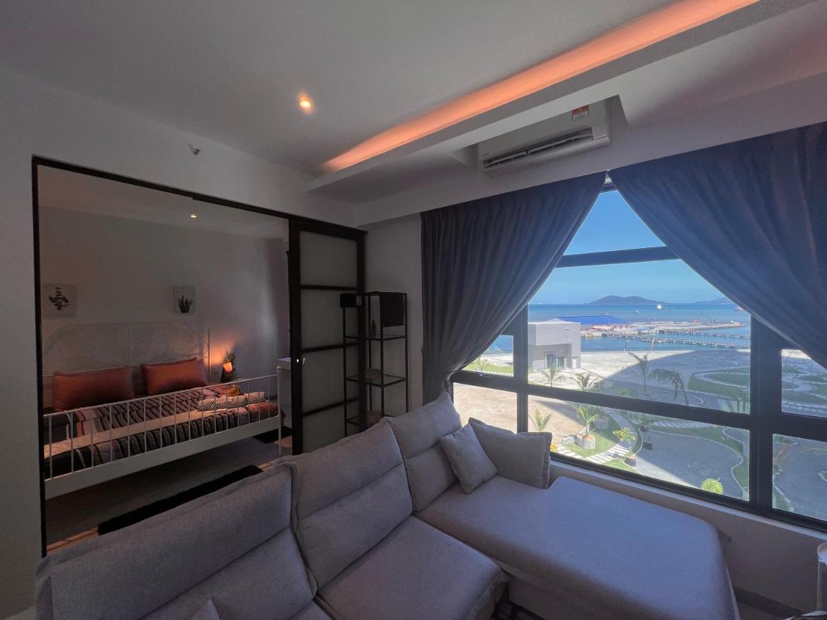 Jesselton Quay Suite By Backyard Kota Kinabalu Exterior foto